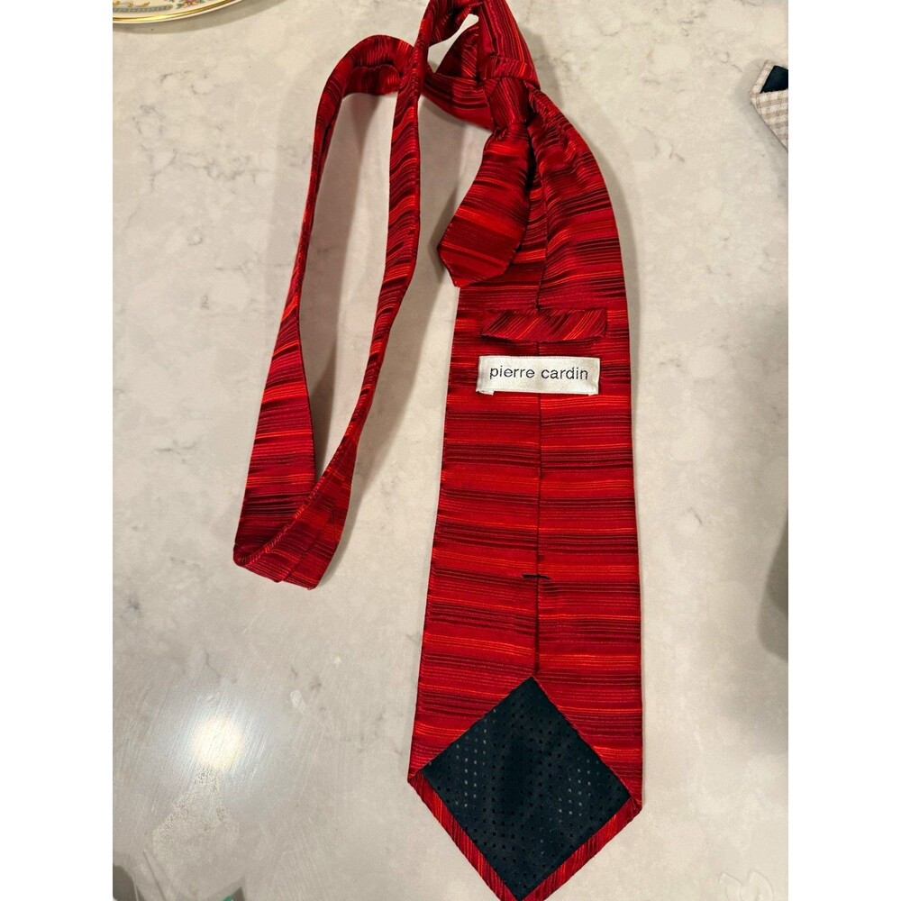 Pierre Cardin Men's Red Striped Pointed Neck Tie
